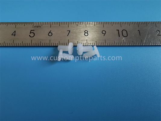 ISO9001 pièces usinées en nylon, vis en nylon blanches non remplies